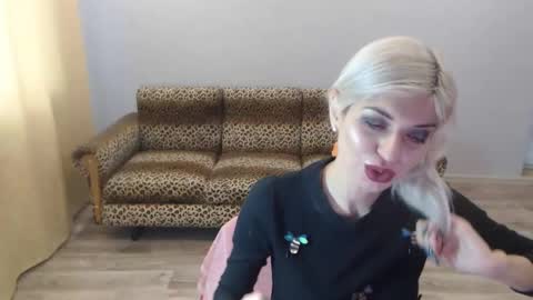 sexybeatriice online show from 01.07.25