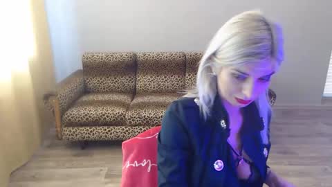 sexybeatriice online show from 02.18.25