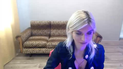 sexybeatriice online show from 10.16.25