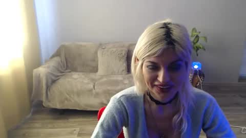 Snapshot of sexybeatriice chatting on 03.08.26 sexybeatriice online show from 03.08.26