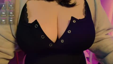 Snapshot of sexybichette chatting on 04.04.26 Bichette online show from 04.04.26