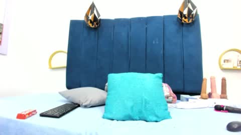 sexybrown_2005 online show from 02.17.25