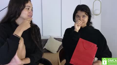 chanell and yina online show from 09.11.25