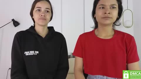 Snapshot of sexychanell_18 chatting on 11.09.25 chanell and yina online show from 11.09.25