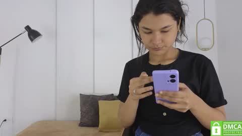 Snapshot of sexychanell_18 chatting on 01.06.26 chanell and yina online show from 01.06.26