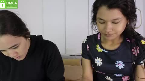 Snapshot of sexychanell_18 chatting on 02.28.26 chanell and yina online show from 02.28.26