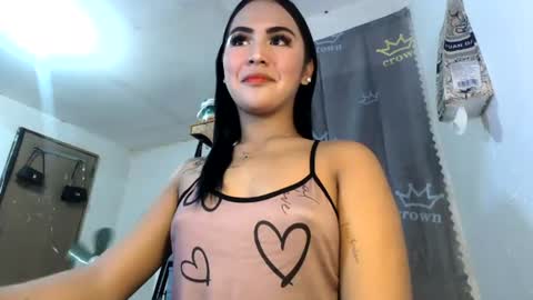 Snapshot of sexycheskax18 chatting on 07.15.26 pretty Cheska online show from 07.15.26