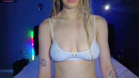 Snapshot of sexycocobutt chatting on 07.09.26 Sophia online show from 07.09.26