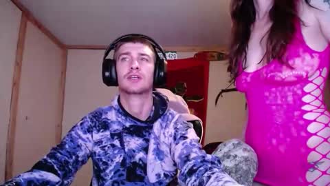 Snapshot of sexycoloradolovers chatting on 11.26.25 Austin and Megan online show from 11.26.25