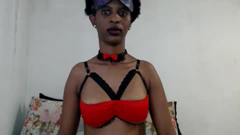 Snapshot of sexycurybeautyxoxo1 chatting on 04.15.26 Sexycurybeautyxoxo1 online show from 04.15.26