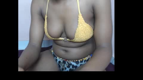 Snapshot of sexydebabe chatting on 09.29.25 sexydebabe online show from 09.29.25