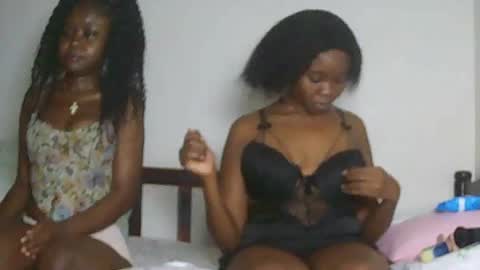 Snapshot of sexyebony283378 chatting on 06.02.26 sexyebony283378 online show from 06.02.26