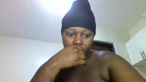 Snapshot of sexyebony7 chatting on 02.23.26 sexyebony7 online show from 02.23.26