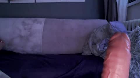 Snapshot of sexyella25 chatting on 02.05.25     .... ............ Onlyfans   online show from 02.05.25