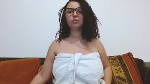 Snapshot of sexyerikka chatting on 12.05.25 Eva online show from 12.05.25