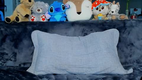 Snapshot of sexyfoxyari chatting on 02.20.26 Ari online show from 02.20.26