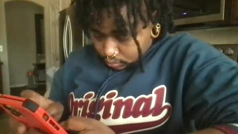 Snapshot of sexyftmfucktoy chatting on 12.31.24 SexyFTMFucktoy online show from 12.31.24