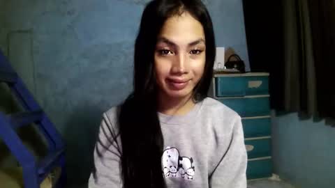 Snapshot of sexygirlx_cherry chatting on 09.09.25 Callmenathalie online show from 09.09.25