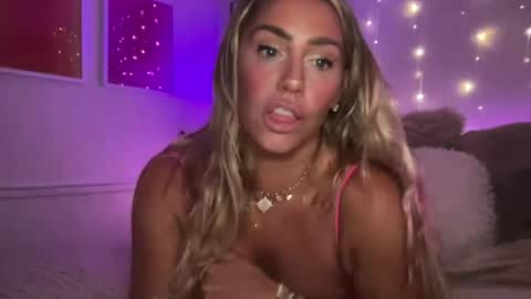 Ashley Love online show from 07.27.26