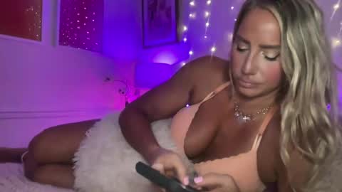 Ashley Love online show from 08.01.26