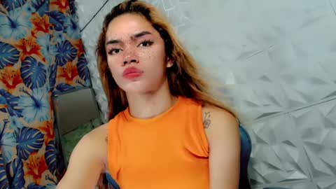 Snapshot of sexyhotbabe18 chatting on 12.26.24 sexyhotbabe18 online show from 12.26.24