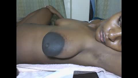 Snapshot of sexyhotgal23 chatting on 10.27.25 REBECCAH online show from 10.27.25