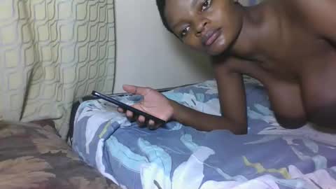 Snapshot of sexyhotgal23 chatting on 11.10.25 REBECCAH online show from 11.10.25