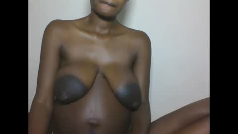 Snapshot of sexyhotgal23 chatting on 01.07.26 REBECCAH online show from 01.07.26