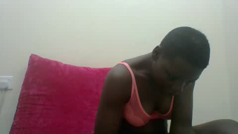 Snapshot of sexyhotgal4 chatting on 10.26.25 MARGARET online show from 10.26.25