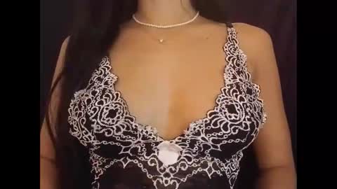 Snapshot of sexyideusa chatting on 01.30.25 Sexy online show from 01.30.25