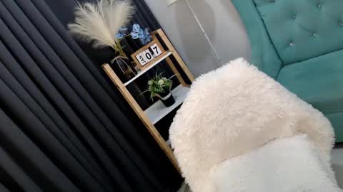 JENNY online show from 01.07.25