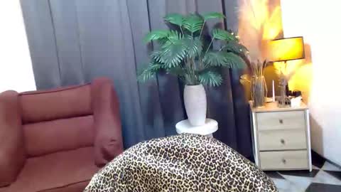 JENNY online show from 04.28.26