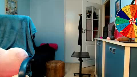 Jenny online show from 12.03.25