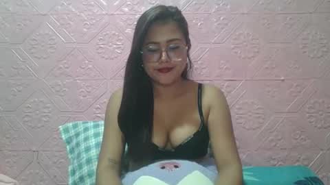 sexyjessa20 online show from 04.22.26