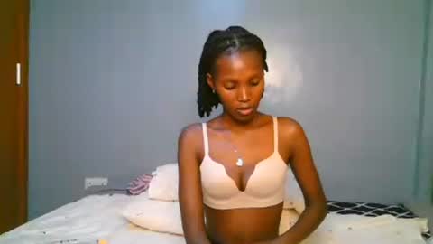 Snapshot of sexyjulie340 chatting on 07.20.26 sexyjulie online show from 07.20.26