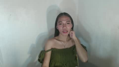 Snapshot of sexykagura chatting on 10.25.25 Kagura3 online show from 10.25.25