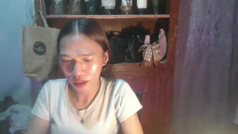 Snapshot of sexykagura chatting on 12.20.25 Kagura3 online show from 12.20.25