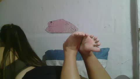 Snapshot of sexykittymom chatting on 02.19.25 sexykittymom online show from 02.19.25