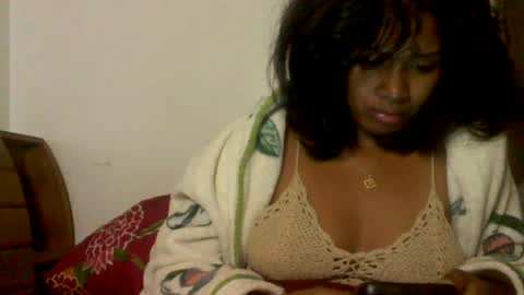 sexylarra12 online show from 05.16.26