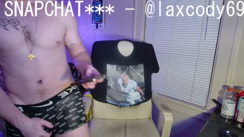 Snapshot of sexylax69 chatting on 01.22.25 sexylax69 online show from 01.22.25