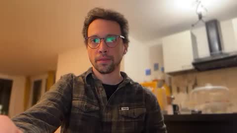 Snapshot of sexyleo8282 chatting on 11.18.25 sexyleo8282 online show from 11.18.25