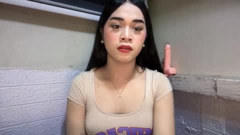 Snapshot of sexylovekai chatting on 10.23.25 sexylovekai online show from 10.23.25