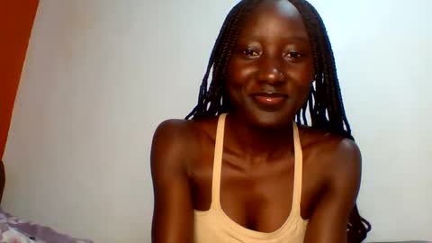 sexylucia5 online show from 05.19.26