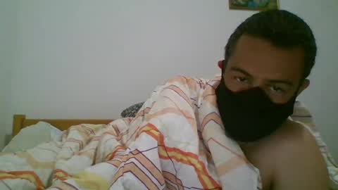 Snapshot of sexymachine069 chatting on 06.18.26 Homer009 online show from 06.18.26