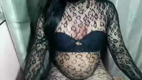 Snapshot of sexymika_xoxo chatting on 03.16.26 Mika online show from 03.16.26