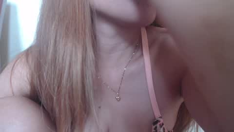 sexymye online show from 02.11.25