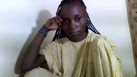 VIVIAN online show from 02.11.25