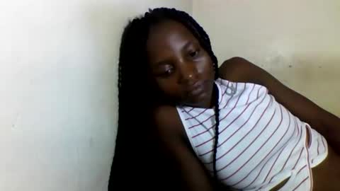 VIVIAN online show from 02.14.25