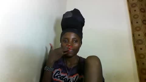 VIVIAN online show from 02.18.25