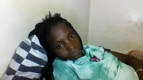 VIVIAN online show from 02.18.25